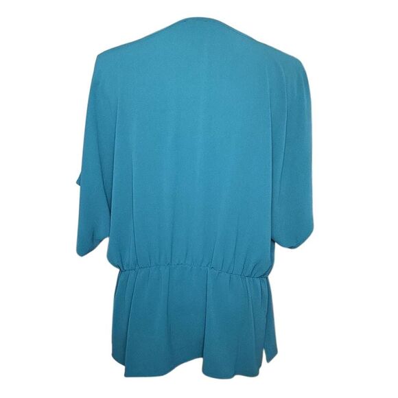 Vince Camuto Women's Size Large Green V-Neck Flounce Blouse - Picture 4 of 6